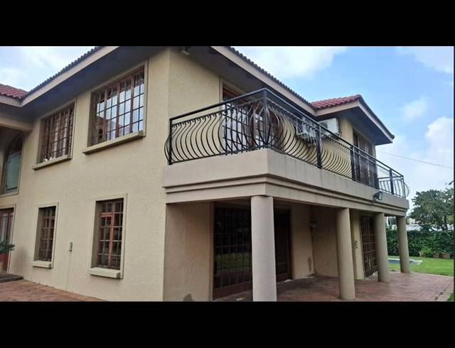 5 BEDROOM HOUSE FOR SALE IN BEYERS PARK